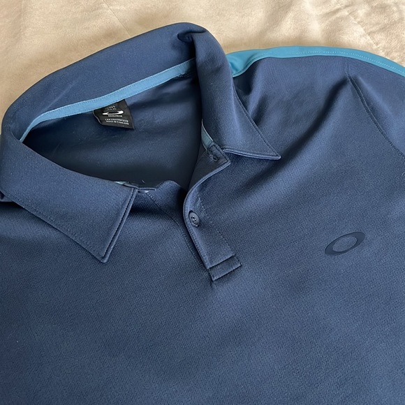 OAKLEY Collard shirt Golf Polo Navy Blue mens size Large - Picture 2 of 5